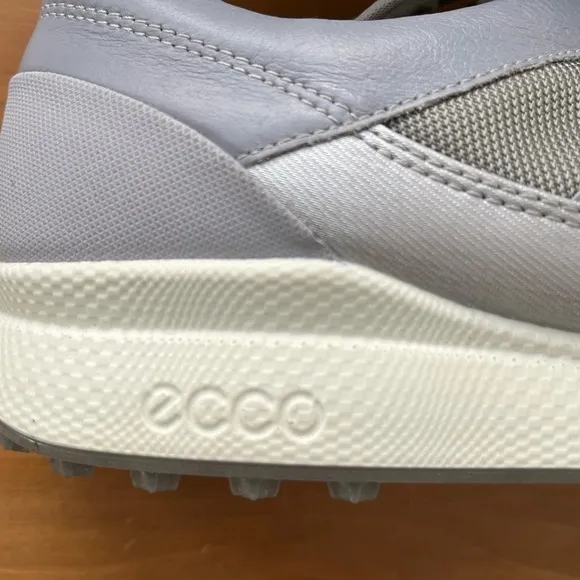 ECCO Women's Biom Hybrid Golf Shoe Silver Gray Spikeless 9 9.5