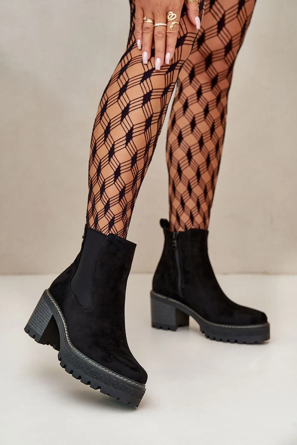 Heel boots