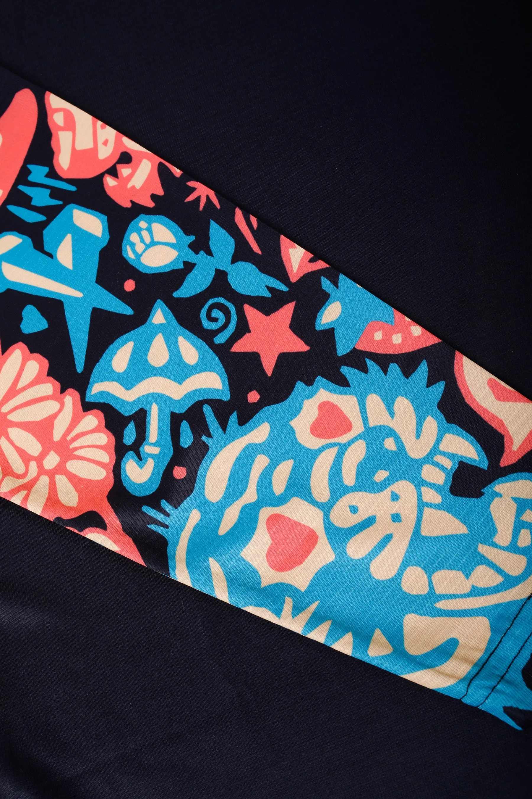 Jetpilot Sindy Sinns Youth LS Hydro Tee - Black/Multi