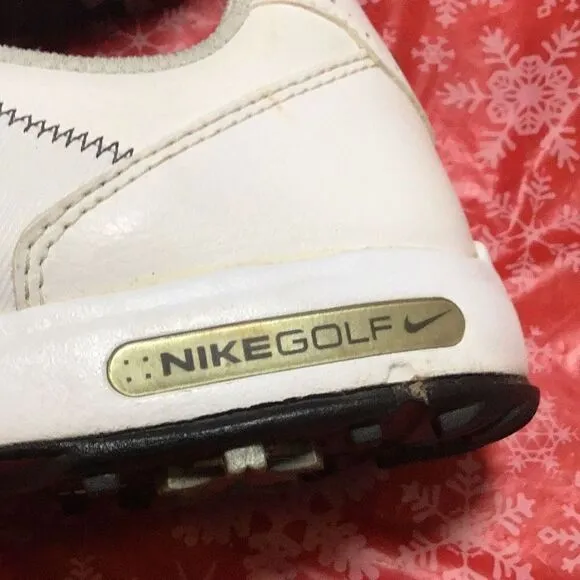 Nike golf shoes youth size 5