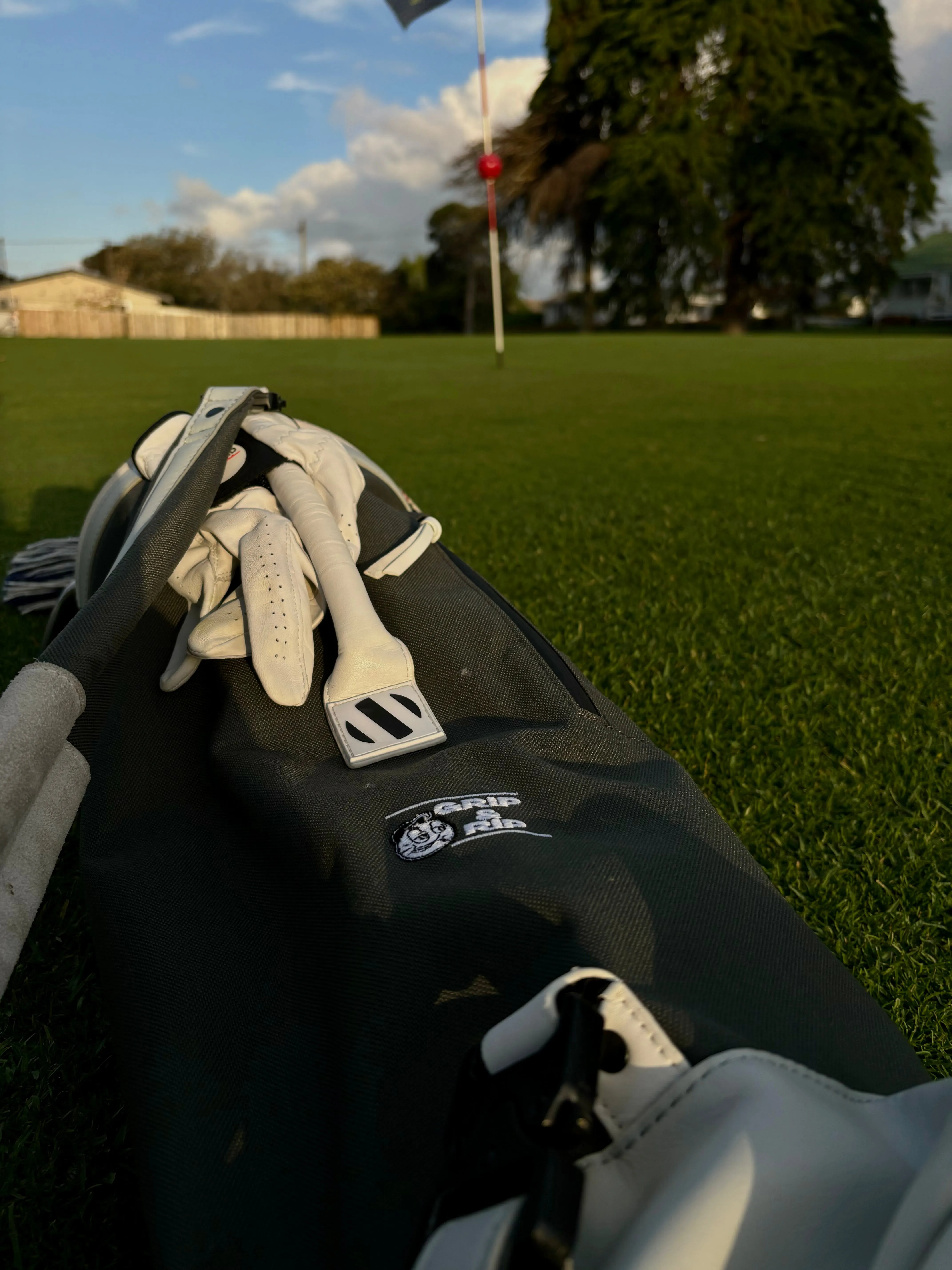 Shibuya Sunday Golf Bag