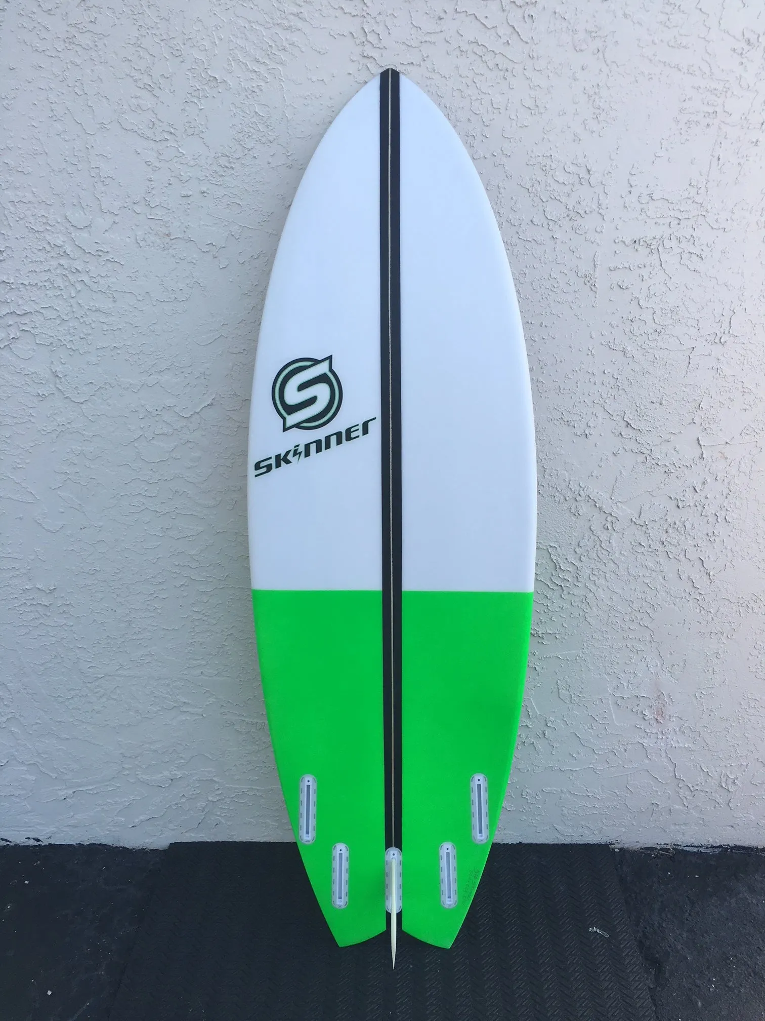 SOLD Skinner Surfboards 5'4 x 20" Wonder Fish Poly 5 plug - 27.7 Liters