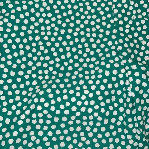 SPANX Sunshine Short 6” Polka Dot Kelly Green Beach Swim Trunks Shorts Medium