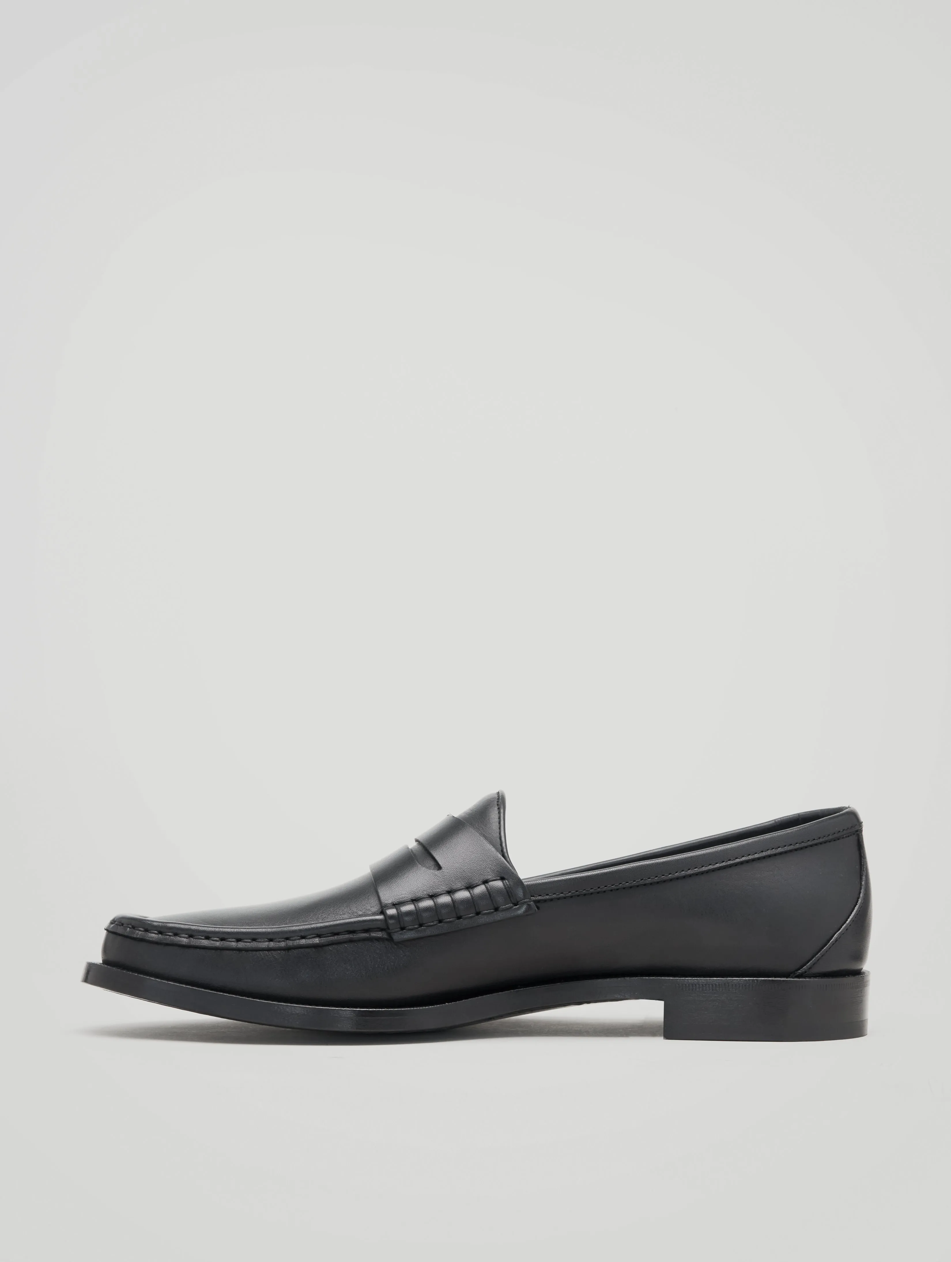 THEO PENNY LOAFER IN BLACK CALFSKIN