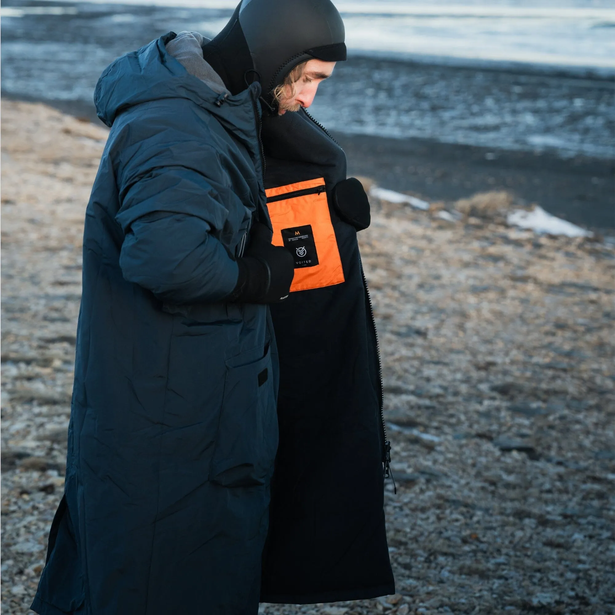 VOITED 2nd Edition Outdoor Changing Robe & Drycoat for Surfing, Camping, Vanlife & Wild Swimming  - Ocean Navy