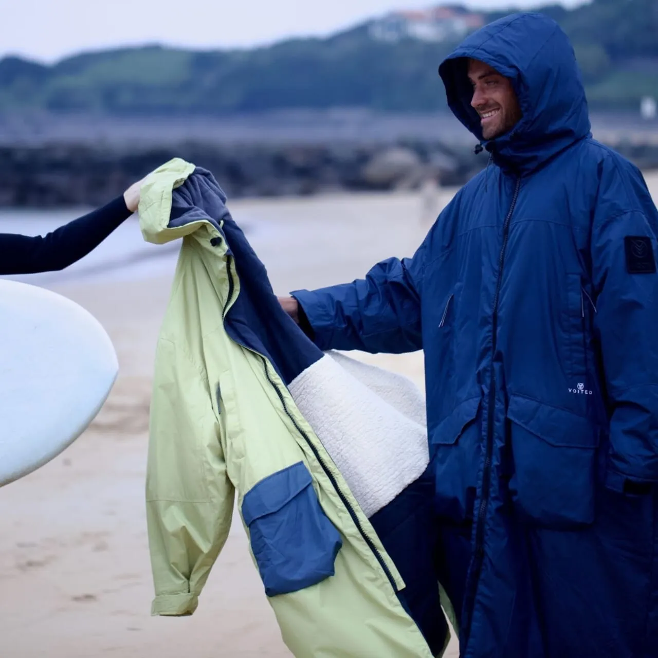 VOITED 2nd Edition Outdoor Changing Robe & Drycoat for Surfing, Camping, Vanlife & Wild Swimming  - Ocean Navy