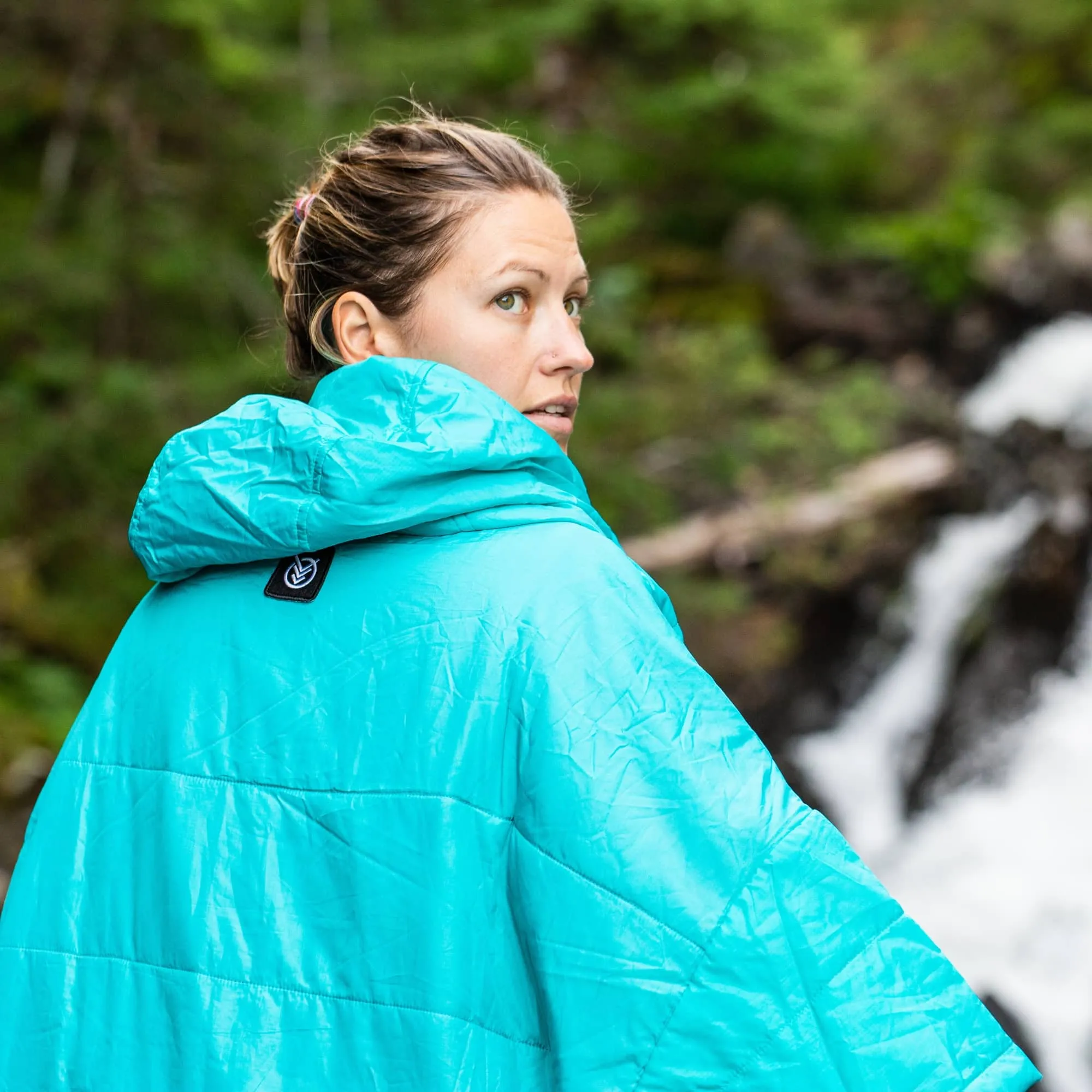 VOITED Original Outdoor Poncho for Surfing, Camping, Vanlife & Wild Swimming  - Peyto Lake