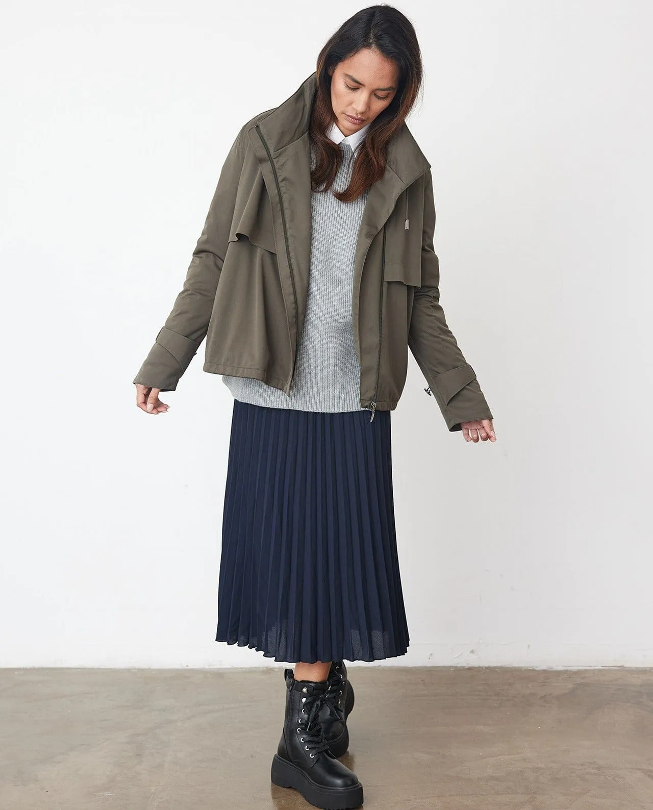 Waterproof City Walker Dark Jacket | Olive