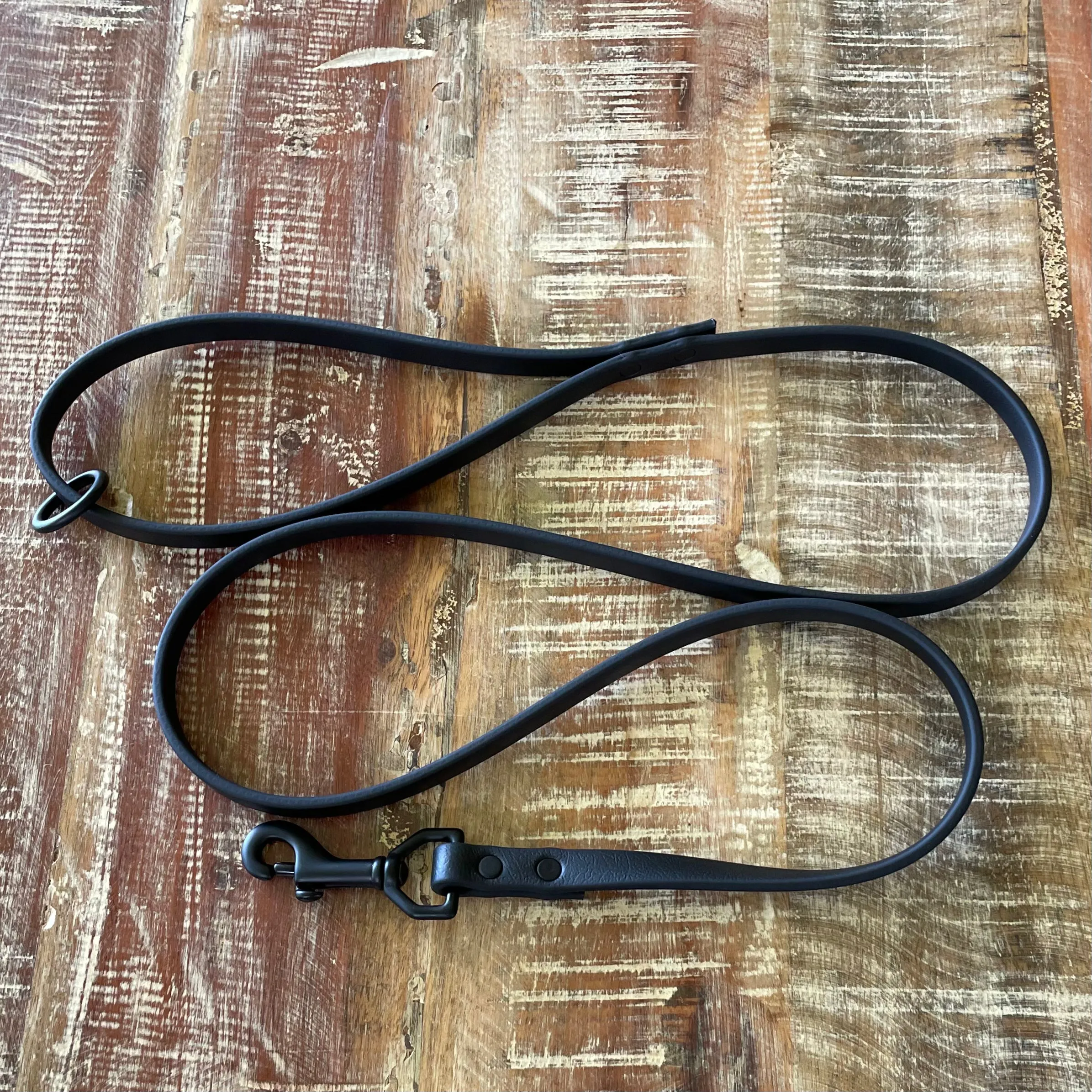 Waterproof Leash : IMI - Black   Black