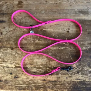 Waterproof Leash : Neon Pink   Black