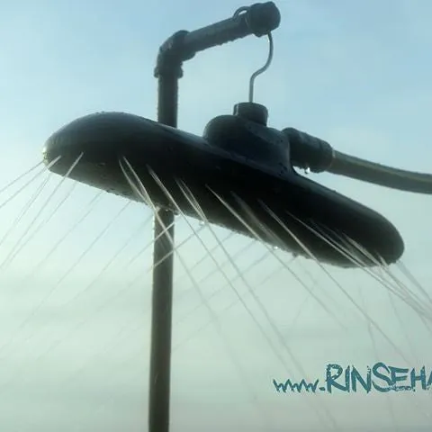 Wetsuit Hanger & Cleaner - Rinse Hanger