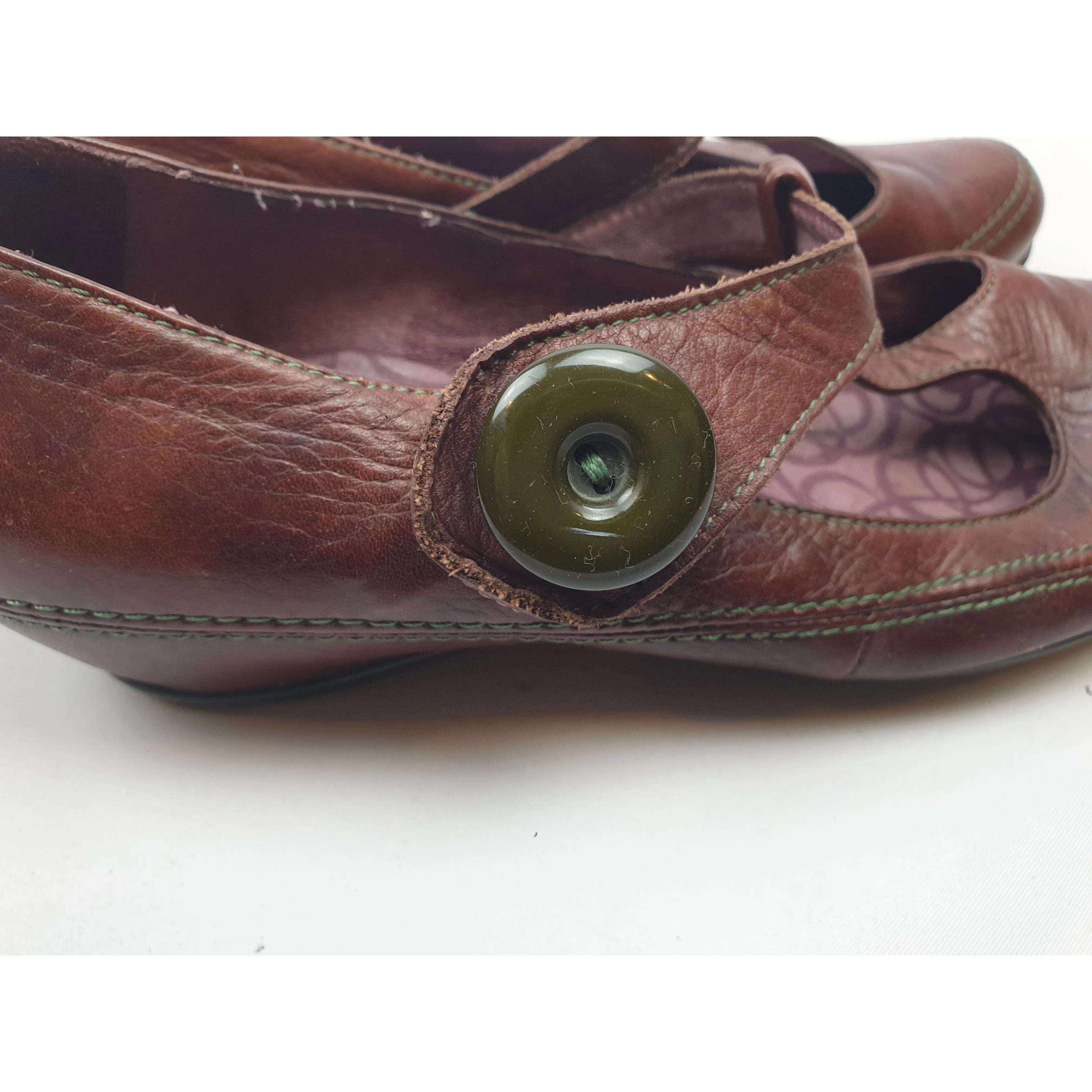 Wonders deep ruddy red leather tee-bar style shoes size 37